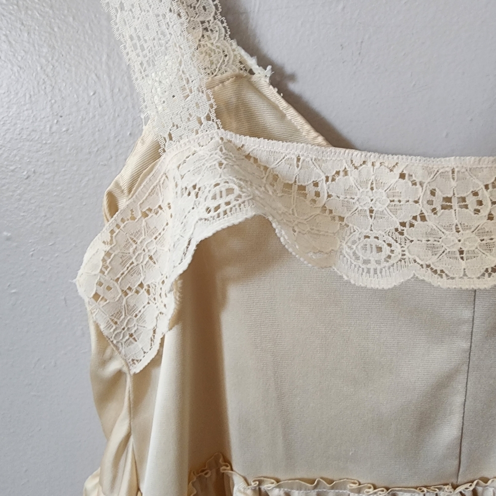 Vintage Handmade Boho Lace Cami Top Cream Satin Sweep Hem Women’s Small - Picture 9 of 16